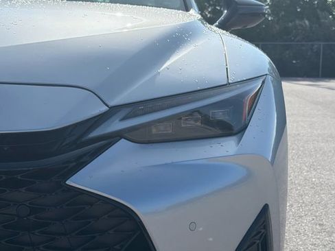 New 2026 Lexus IS 350 F Sport RWD image 9
