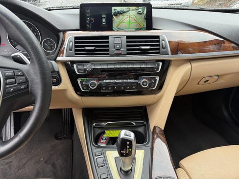 Used 2017 BMW 330e image 22