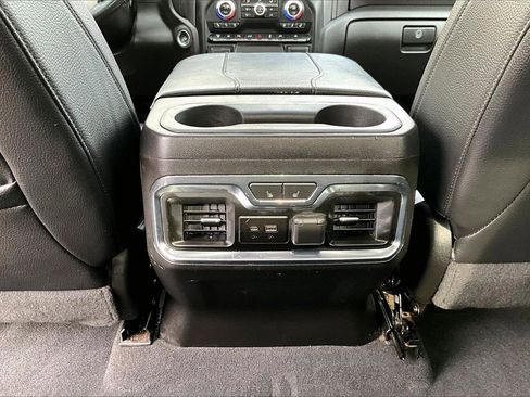 Used 2023 GMC Sierra 3500 Denali w/ Denali Ultimate Package image 16