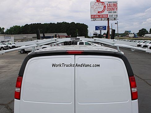 Used 2024 Chevrolet Express 2500 w/ Driver Convenience Package RWD image 21