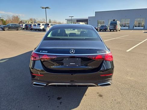 New 2026 Mercedes-Benz E 350 4MATIC Sedan image 4