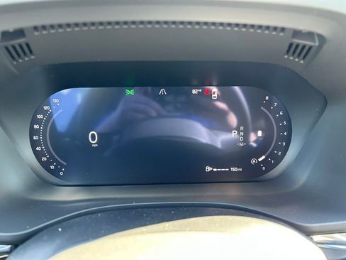 New 2026 Volvo XC60 B5 Core w/ Climate Package PRO image 28