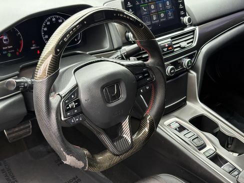 Used 2019 Honda Accord Sport image 12