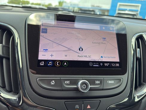 Used 2022 Chevrolet Equinox RS w/ RS Leather Package image 19