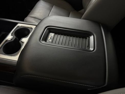 Used 2018 GMC Sierra 1500 SLT AWD/4WD image 52