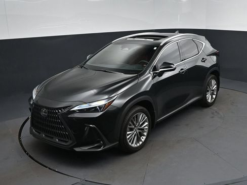Certified 2025 Lexus NX 350 AWD w/ Premium Package image 30