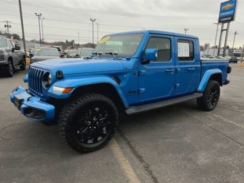 Used 2022 Jeep Gladiator Overland image 4