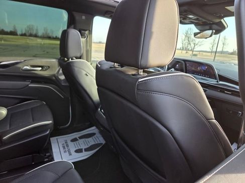 Used 2023 Cadillac Escalade ESV Sport w/ Touring Package AWD/4WD image 52
