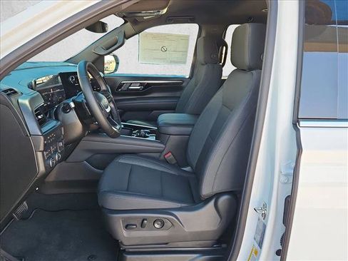 New 2026 Chevrolet Suburban LS AWD/4WD image 4
