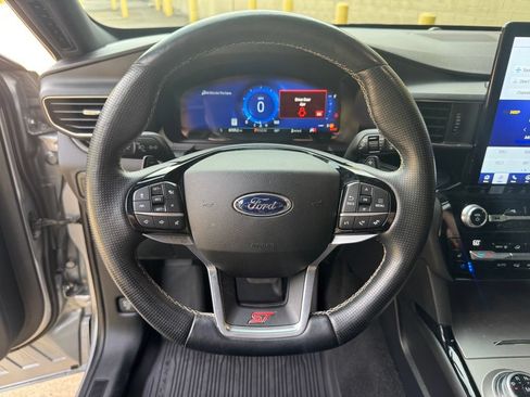 Used 2021 Ford Explorer ST w/ Equipment Group 401A AWD/4WD image 15