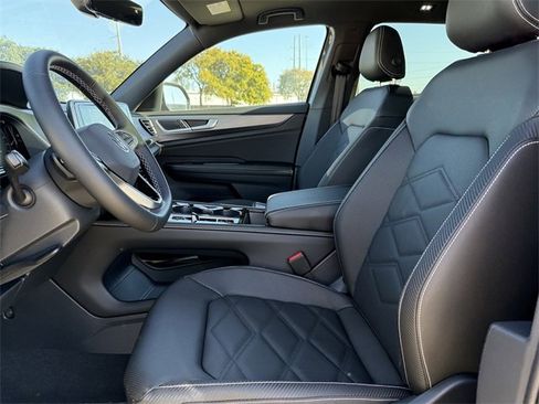 New 2026 Volkswagen Atlas Cross Sport SE image 19