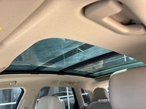 Used 2023 Audi Q5 2.0T Premium Plus AWD/4WD image 17