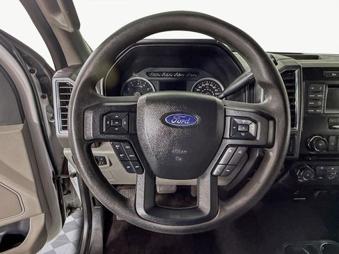 Used 2016 Ford F150 XLT w/ Trailer Tow Package image 13