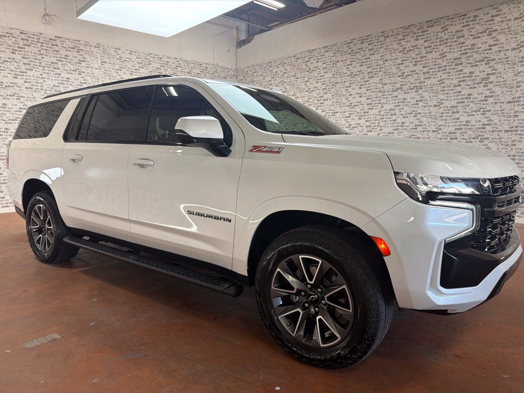 Used 2023 Chevrolet Suburban Z71 AWD/4WD image 1