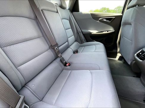 Used 2025 Chevrolet Malibu LT FWD image 25