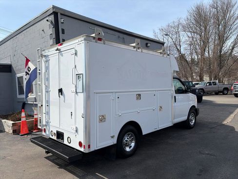 Used 2013 Chevrolet Express 3500 image 7