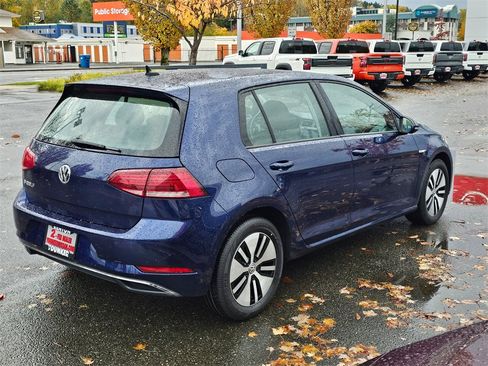 Used 2019 Volkswagen e-Golf SE w/ Driver Assistance Package image 5