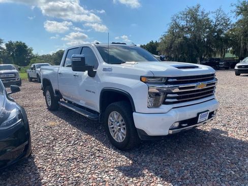 Used 2020 Chevrolet Silverado 3500 High Country w/ Z71 Off-Road Package AWD/4WD image 3