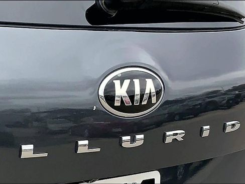 Used 2020 Kia Telluride LX image 30