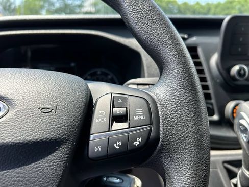 Used 2025 Ford Transit 250 Low Roof w/ Exterior Upgrade Package RWD image 14