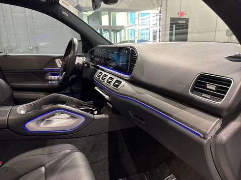 Used 2023 Mercedes-Benz GLE 350 4MATIC w/ AMG Line Exterior image 42
