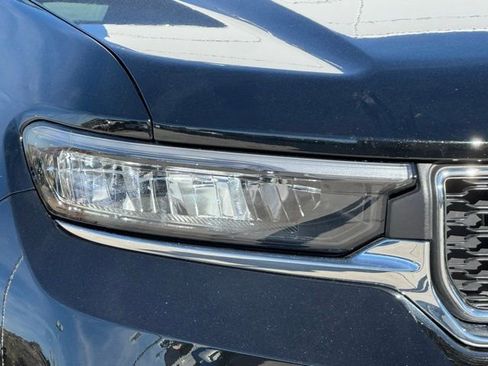 Used 2025 Jeep Grand Cherokee Laredo X w/ Trailer Tow Package image 8