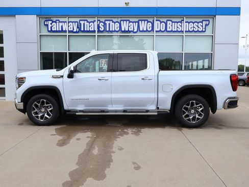 New 2026 GMC Sierra 1500 SLT w/ SLT Premium Package AWD/4WD image 7