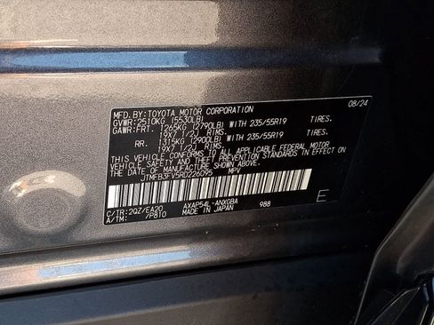 Certified 2024 Toyota RAV4 XSE w/ Premium Package AWD/4WD image 32
