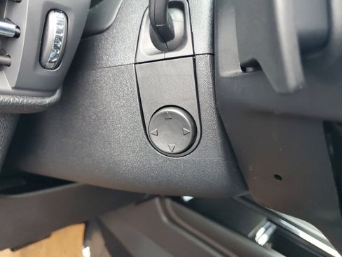 New 2026 Lincoln Corsair Premiere image 15