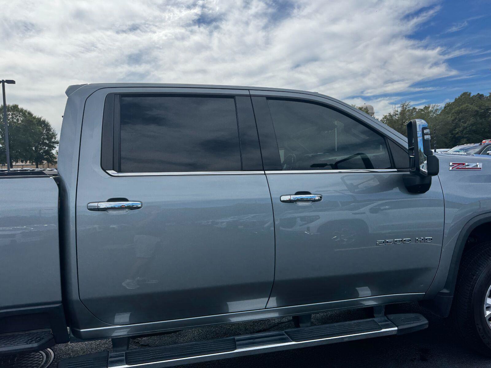 Used 2024 Chevrolet Silverado 2500 LTZ w/ LTZ Plus Package AWD/4WD image 11