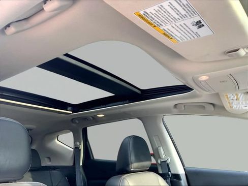 Used 2024 Nissan Murano Platinum w/ Cargo Package FWD image 28