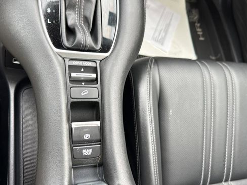 Used 2023 Honda HR-V EX-L image 20