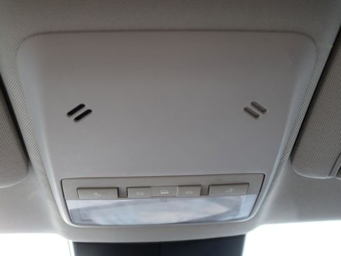 Used 2019 Buick Encore Preferred w/ Safety Package FWD image 28