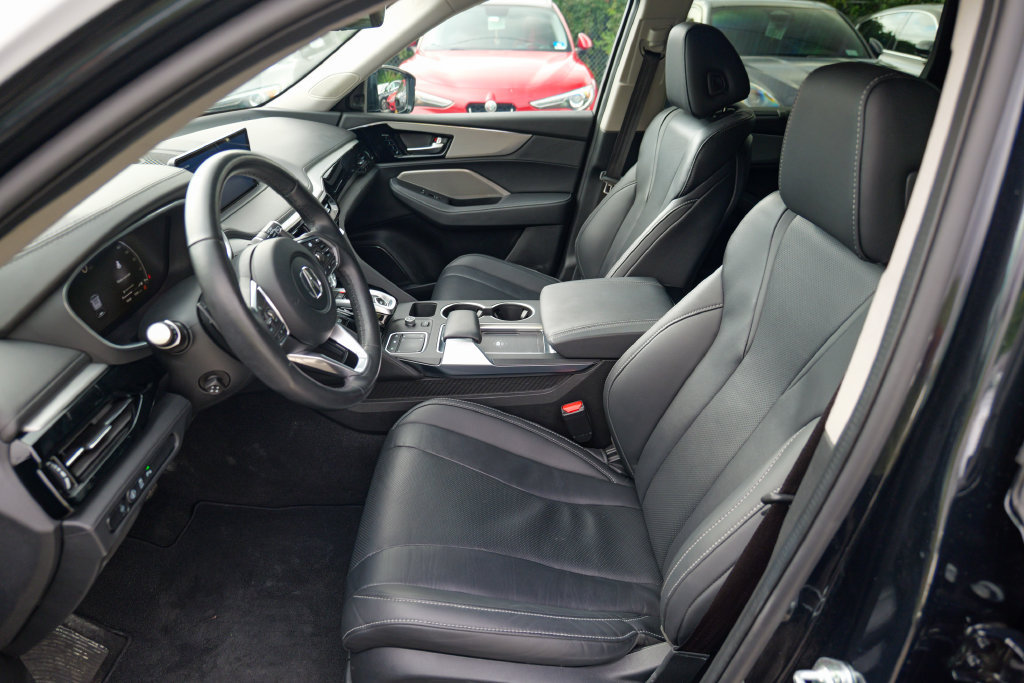 Used 2024 Acura MDX w/ Technology Package AWD/4WD image 21