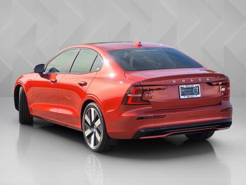 Certified 2024 Volvo S60 T8 Ultimate AWD/4WD image 6