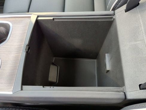 New 2026 GMC Acadia Denali w/ Super Cruise Package image 33