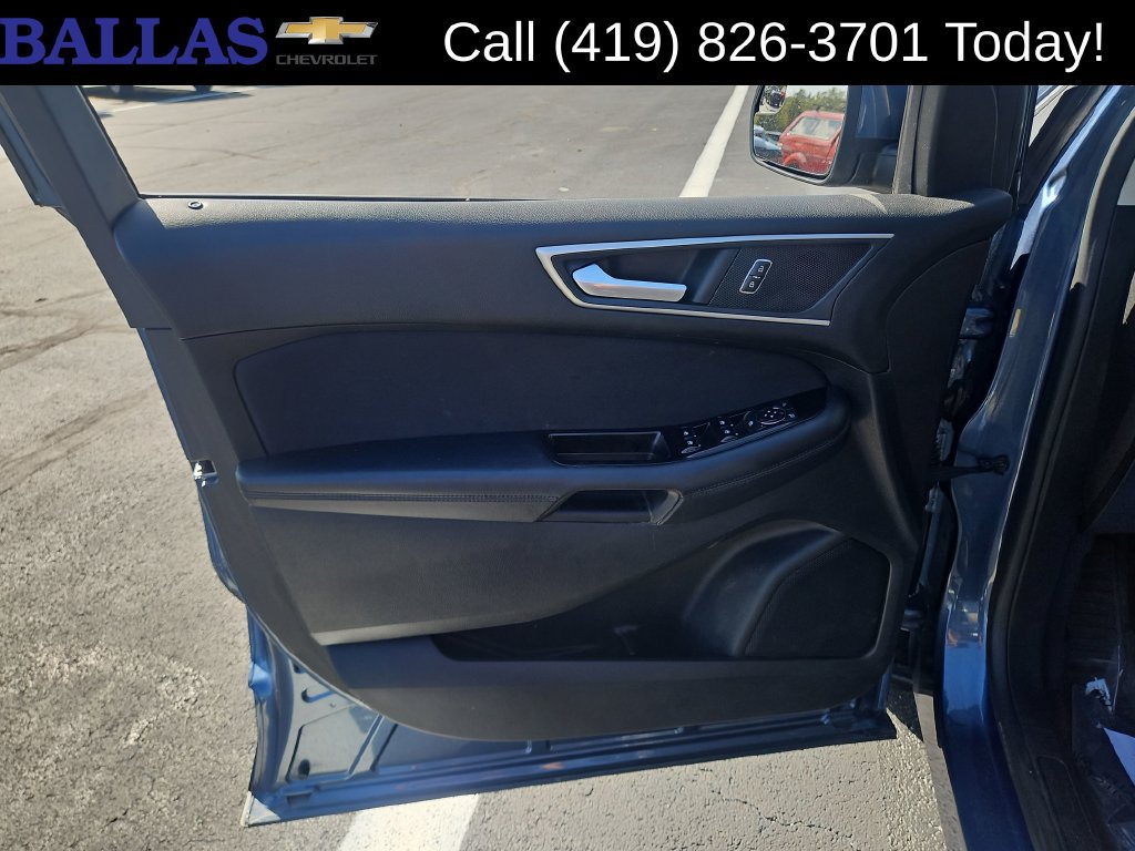 Used 2018 Ford Edge SEL FWD image 10