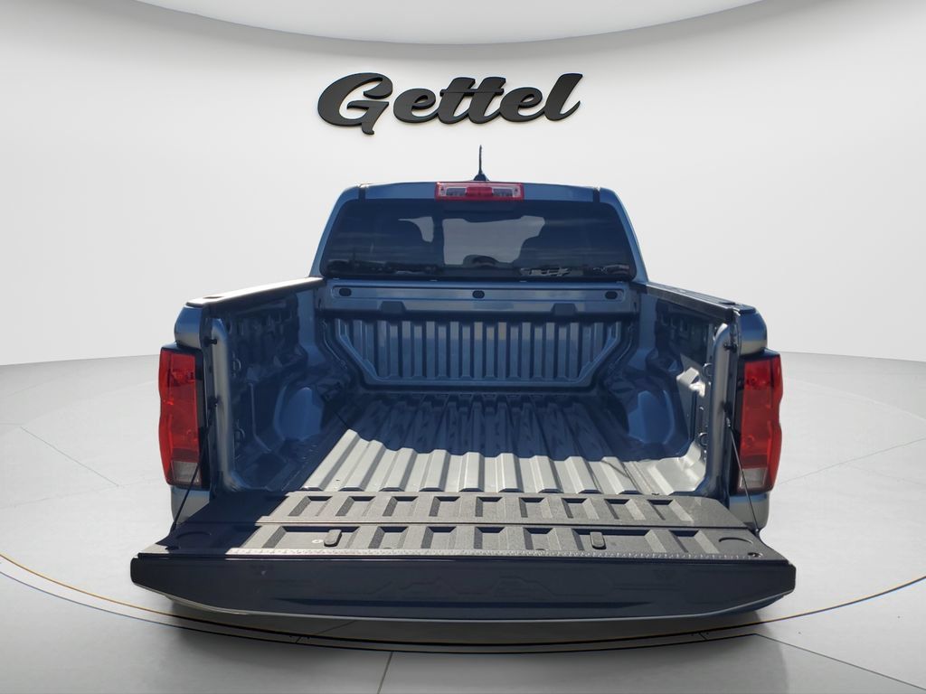 Used 2023 Chevrolet Colorado LT w/ LT Convenience Package RWD image 17