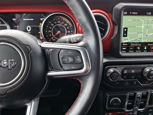 Used 2022 Jeep Wrangler Unlimited Rubicon w/ Steel Bumper Group image 23