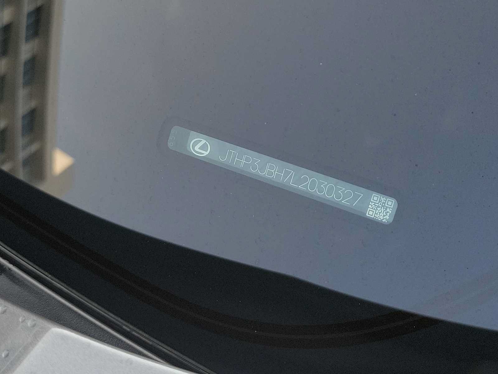 Used 2020 Lexus UX 200 w/ Premium Package FWD image 32