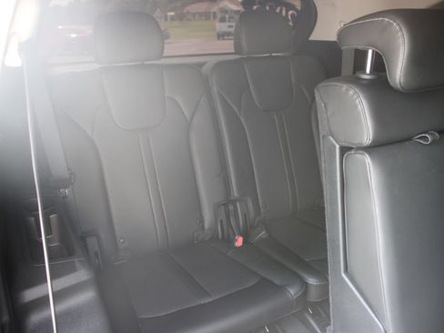 Used 2023 Kia Sorento S w/ Panoramic Sunroof Package AWD/4WD image 35