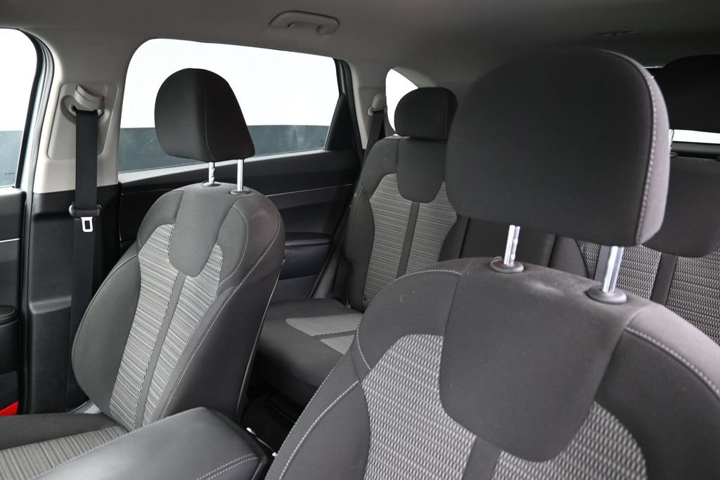 Used 2022 Kia Sorento LX FWD image 15