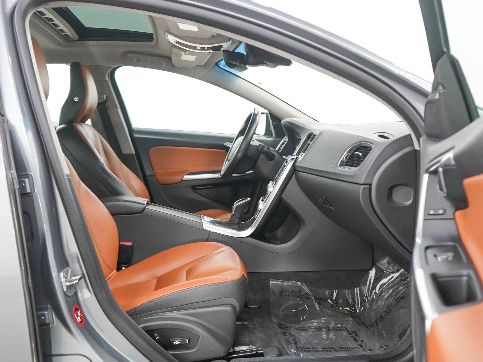 Used 2017 Volvo S60 T5 Inscription AWD/4WD image 11