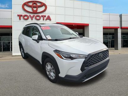 Used 2024 Toyota Corolla Cross LE w/ Moonroof Package