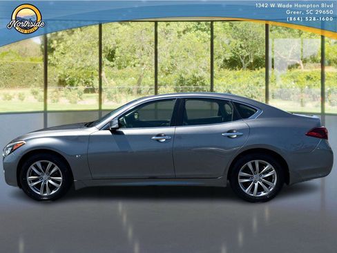Used 2015 INFINITI Q70 3.7 RWD image 23