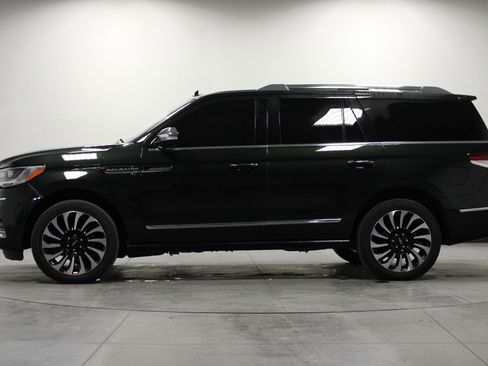 Used 2024 Lincoln Navigator Black Label image 7