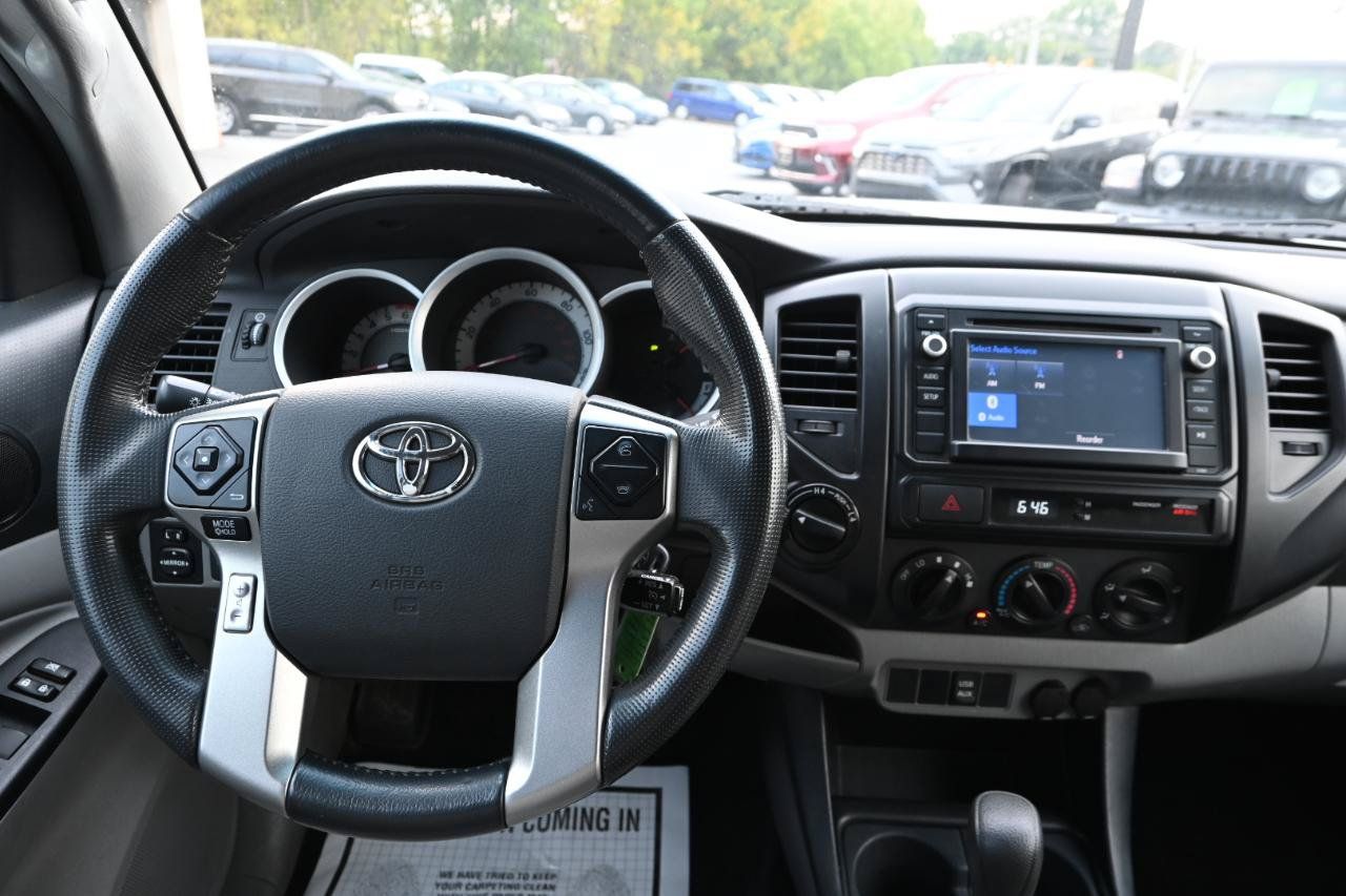 Used 2014 Toyota Tacoma 4x4 Double Cab w/ Convenience Package image 16