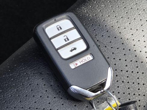 Used 2014 Honda Accord EX-L image 33