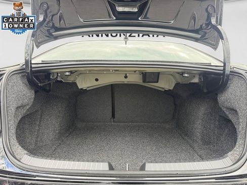 Used 2025 Volkswagen Jetta SE FWD image 18