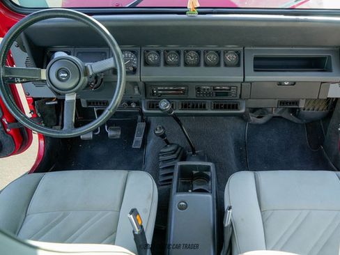 Used 1991 Jeep Wrangler Renegade AWD/4WD image 44